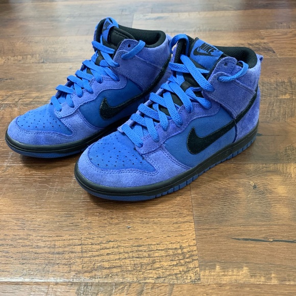 blue and black nike high tops